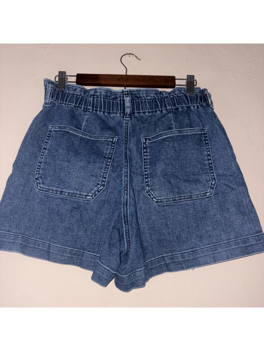 J.Crew High-Rise Paperbag Waist Denim Shorts - Size 28 - Picture 3 of 5
